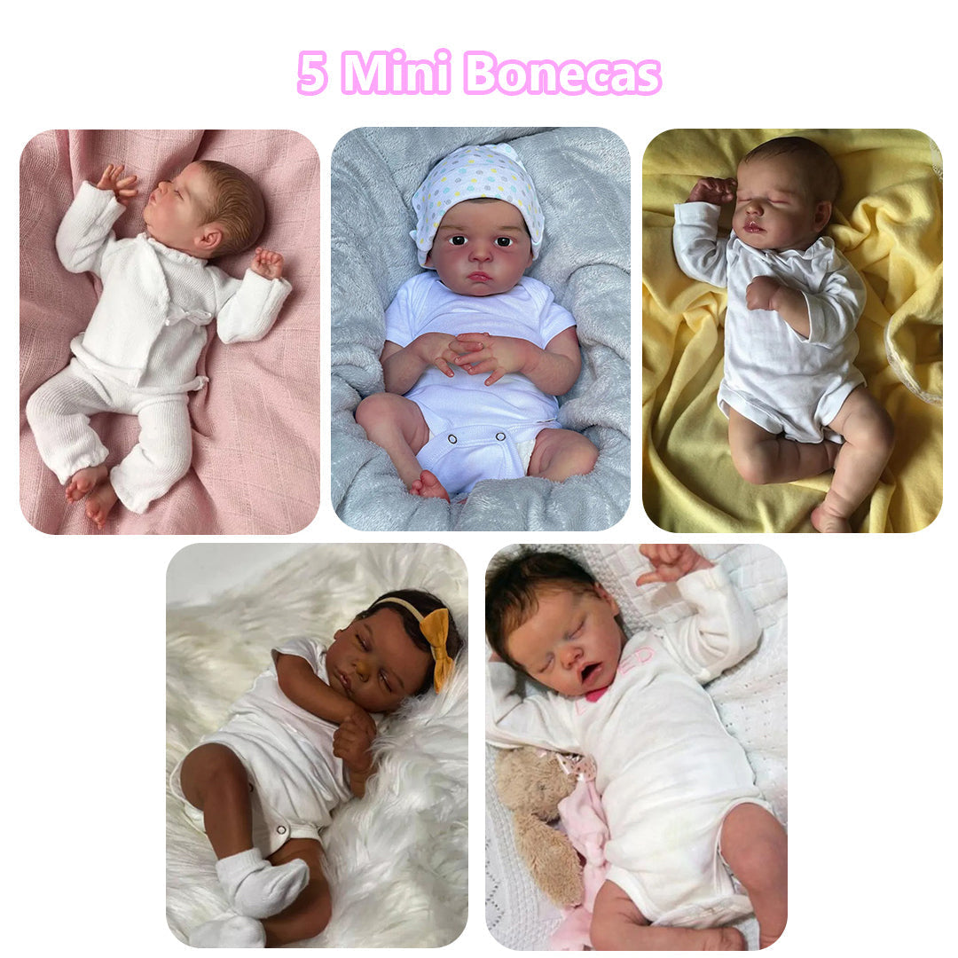 Boneca Mini BebeReborn + Roupinha